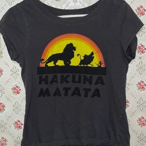 Grey “Hakuna Matata” Lion king t-shirt